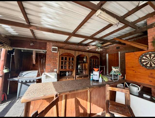 3 BEDROOM HOUSE FOR SALE IN BIRDSWOOD